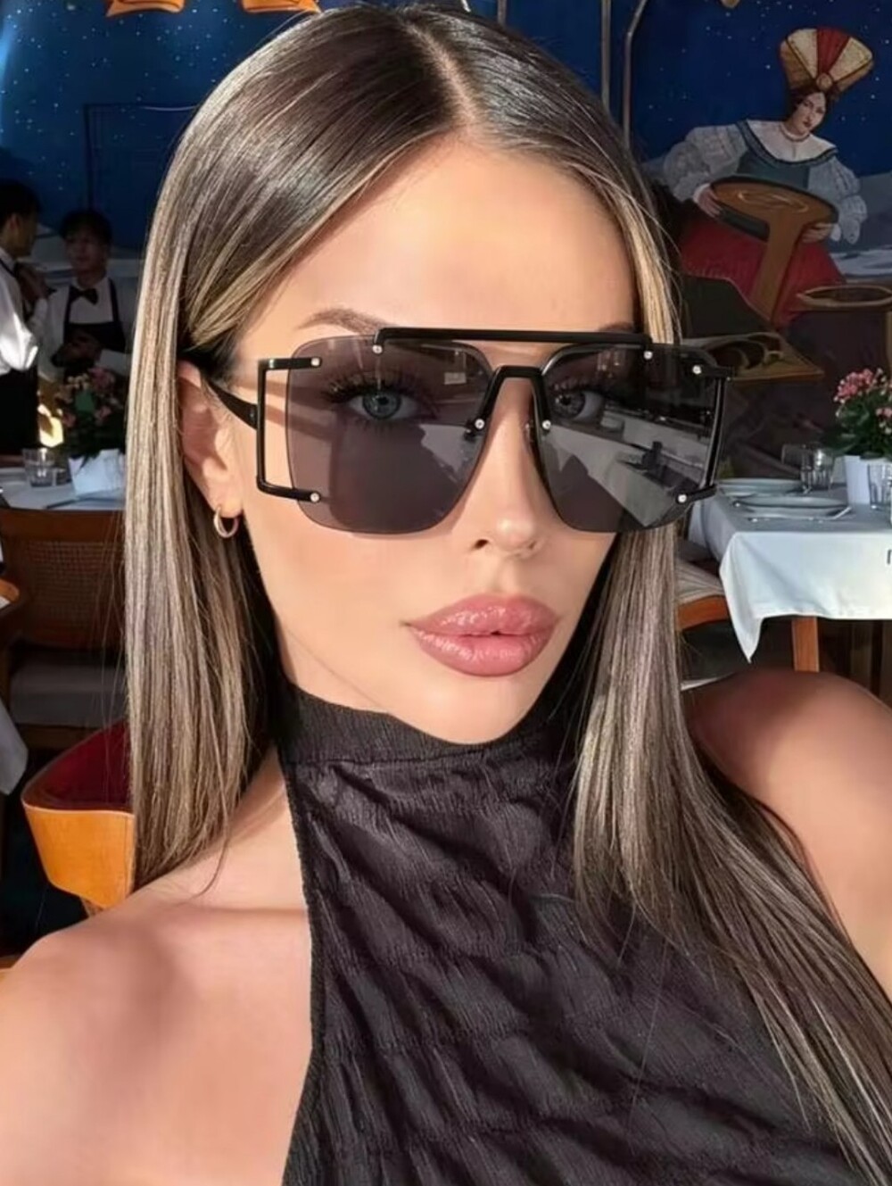 Stylish Black and Gray Oversized Women's Sunglasses